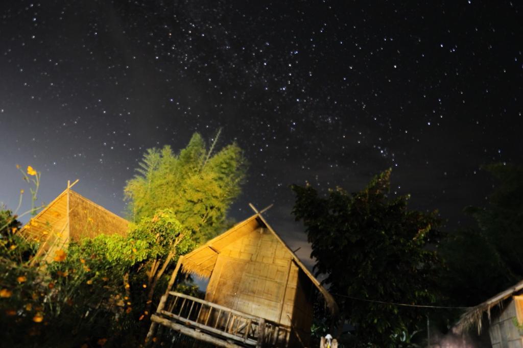 Baan Aingdoi Homestay, Chiang Dao Eksteriør bilde