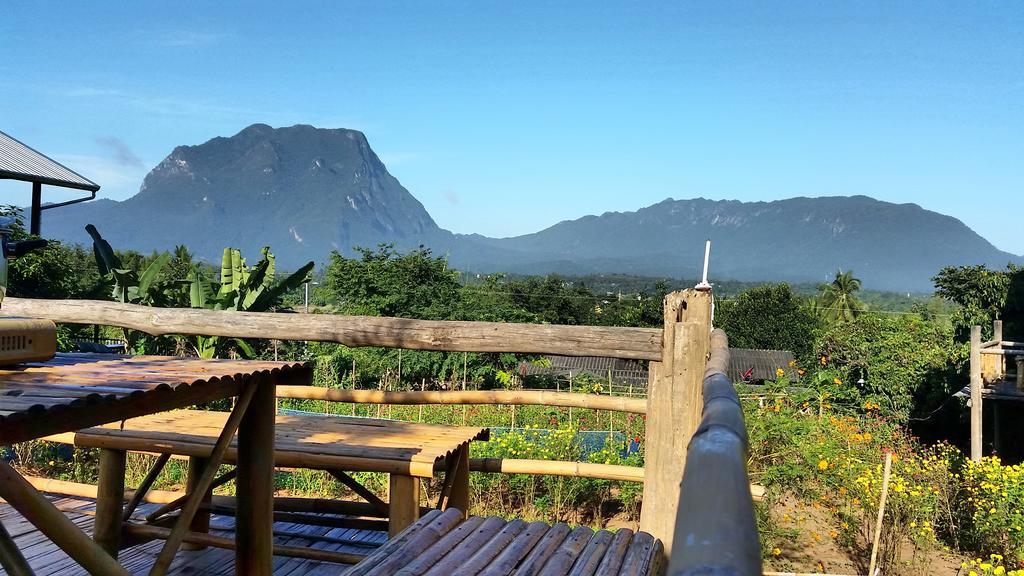 Baan Aingdoi Homestay, Chiang Dao Eksteriør bilde