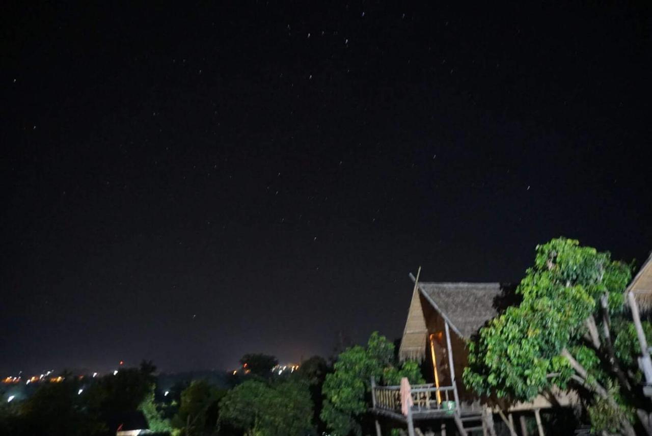 Baan Aingdoi Homestay, Chiang Dao Eksteriør bilde