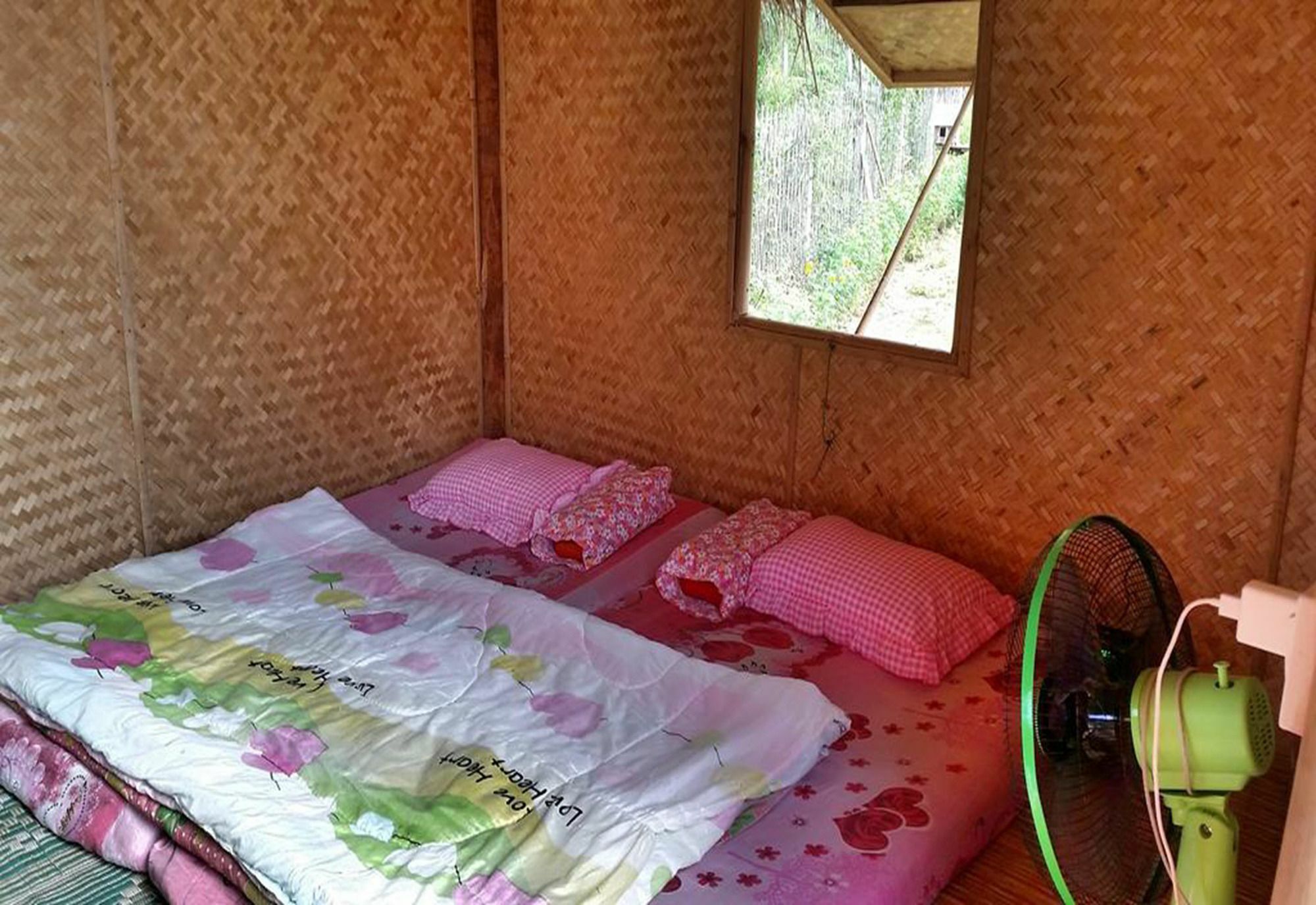Baan Aingdoi Homestay, Chiang Dao Eksteriør bilde