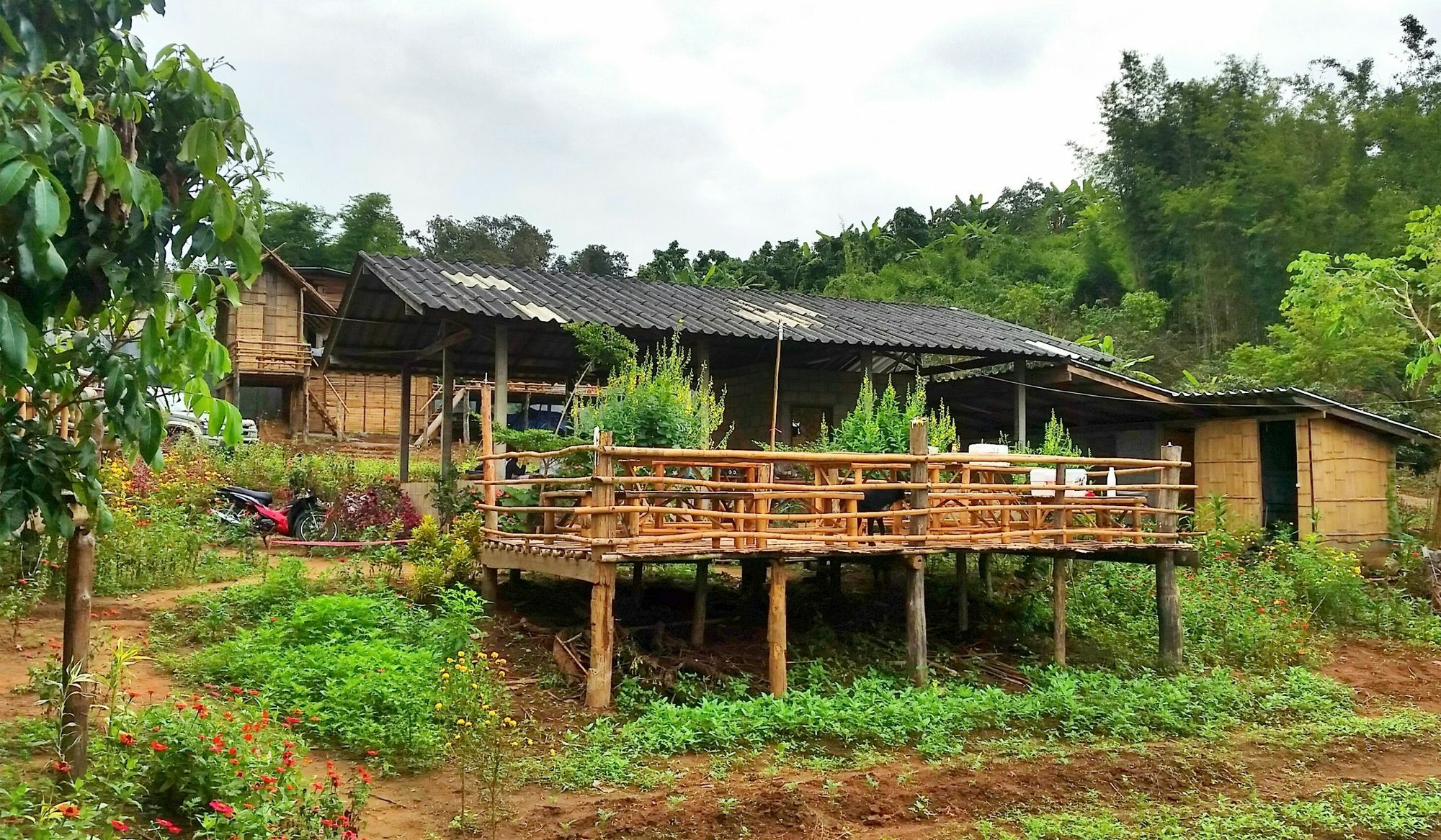 Baan Aingdoi Homestay, Chiang Dao Eksteriør bilde
